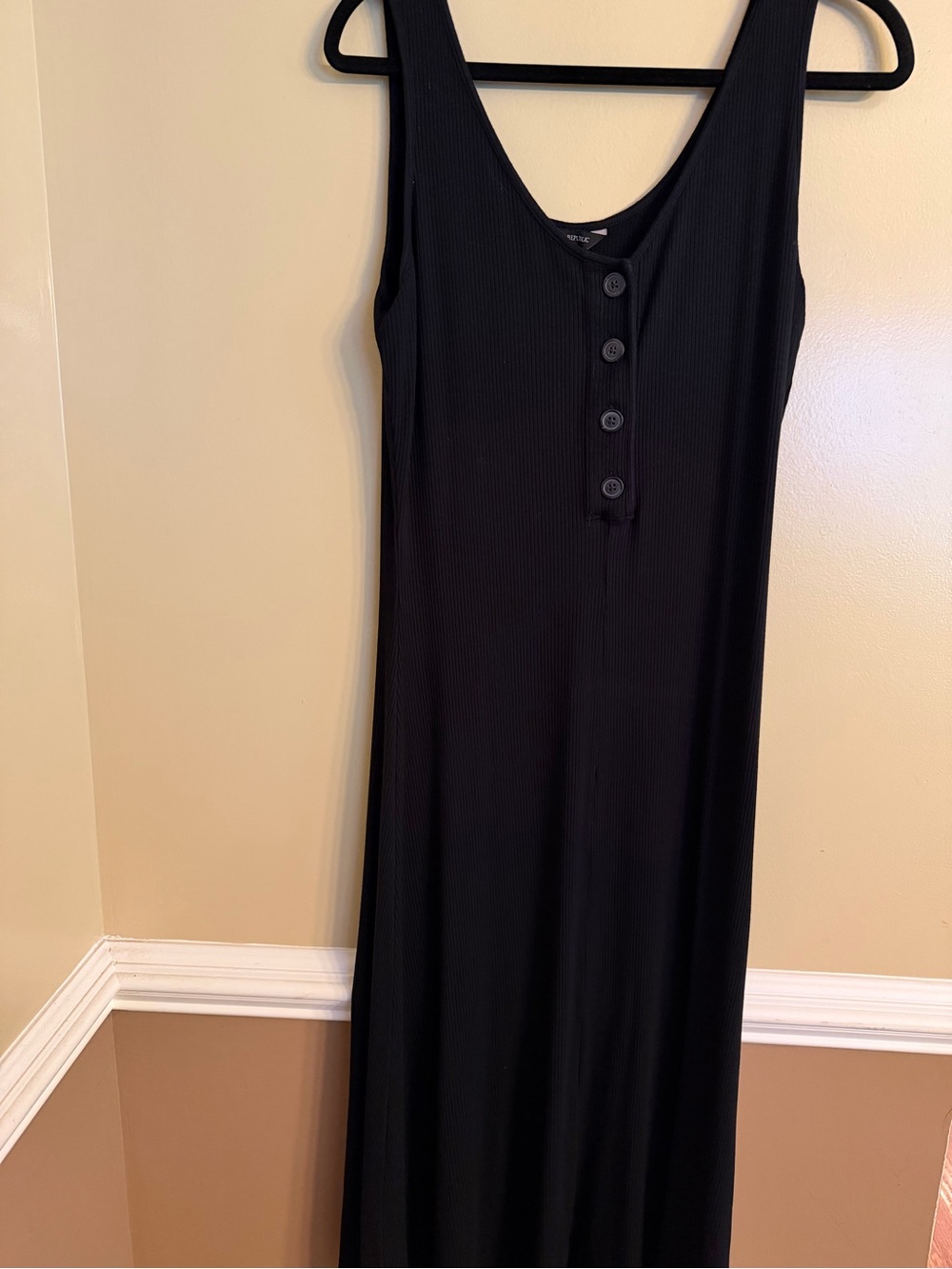Banana Republic Black Ribbed Sleeveless Maxi Dress with Button Placket